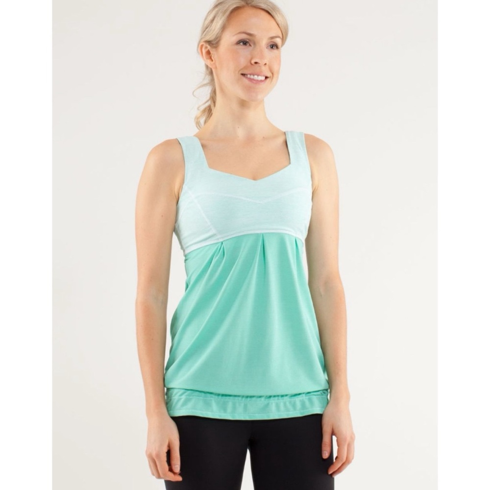 Lululemon Run: Tame Me Tank Heathered Menthol / Wee Stripe White Menthol 4 - Picture 2 of 10